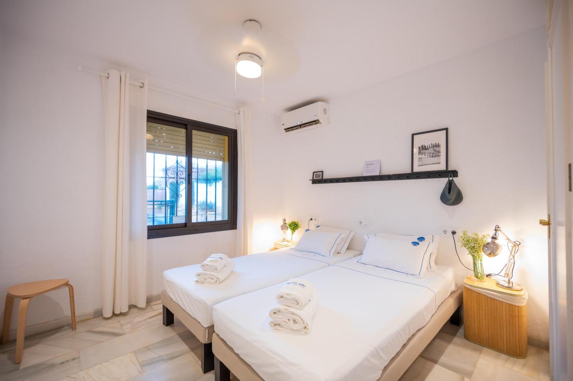 Typical Beach House Las Chapas Playa With Heated Pool Marbella Ngoại thất bức ảnh