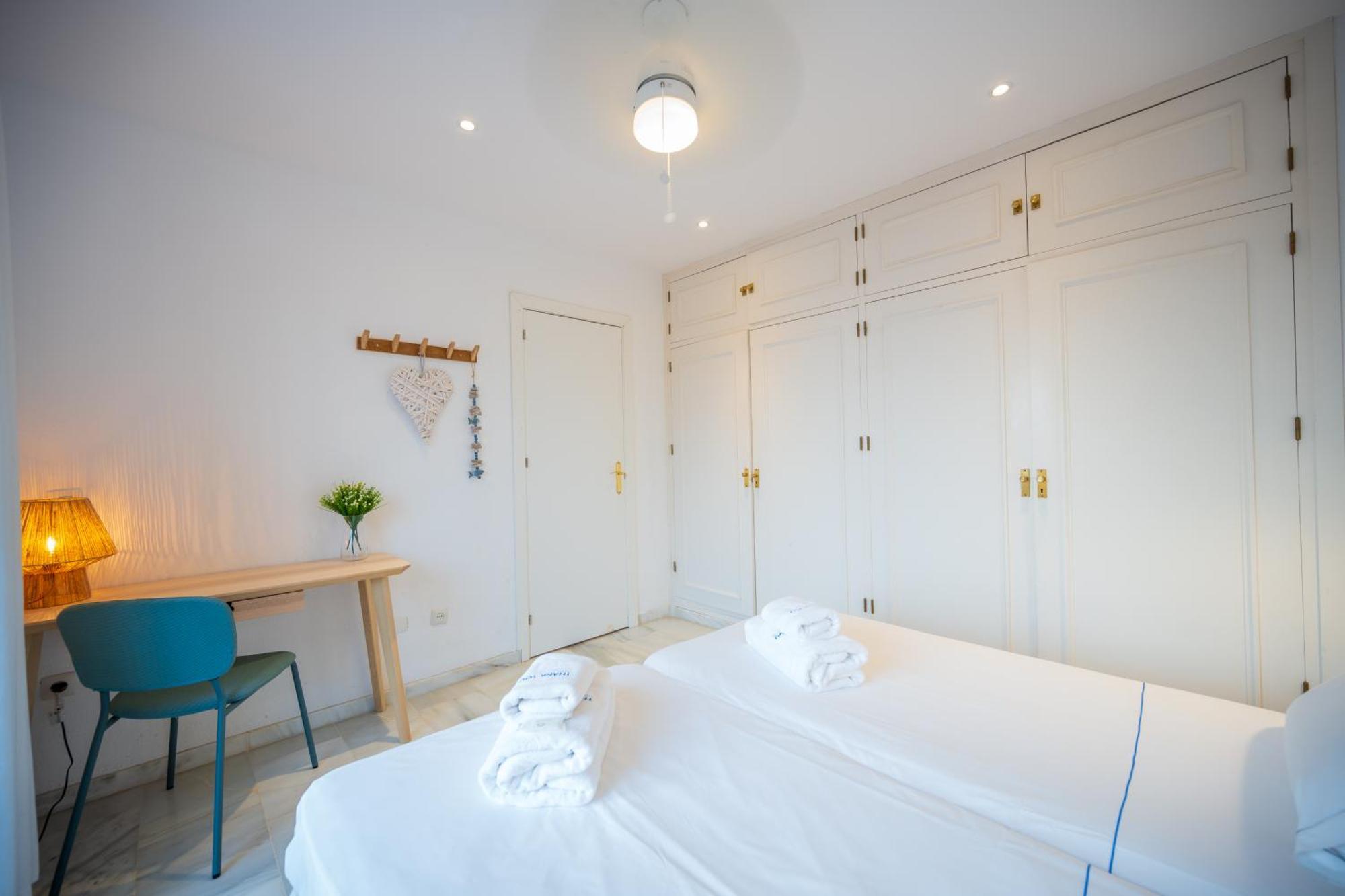 Typical Beach House Las Chapas Playa With Heated Pool Marbella Ngoại thất bức ảnh
