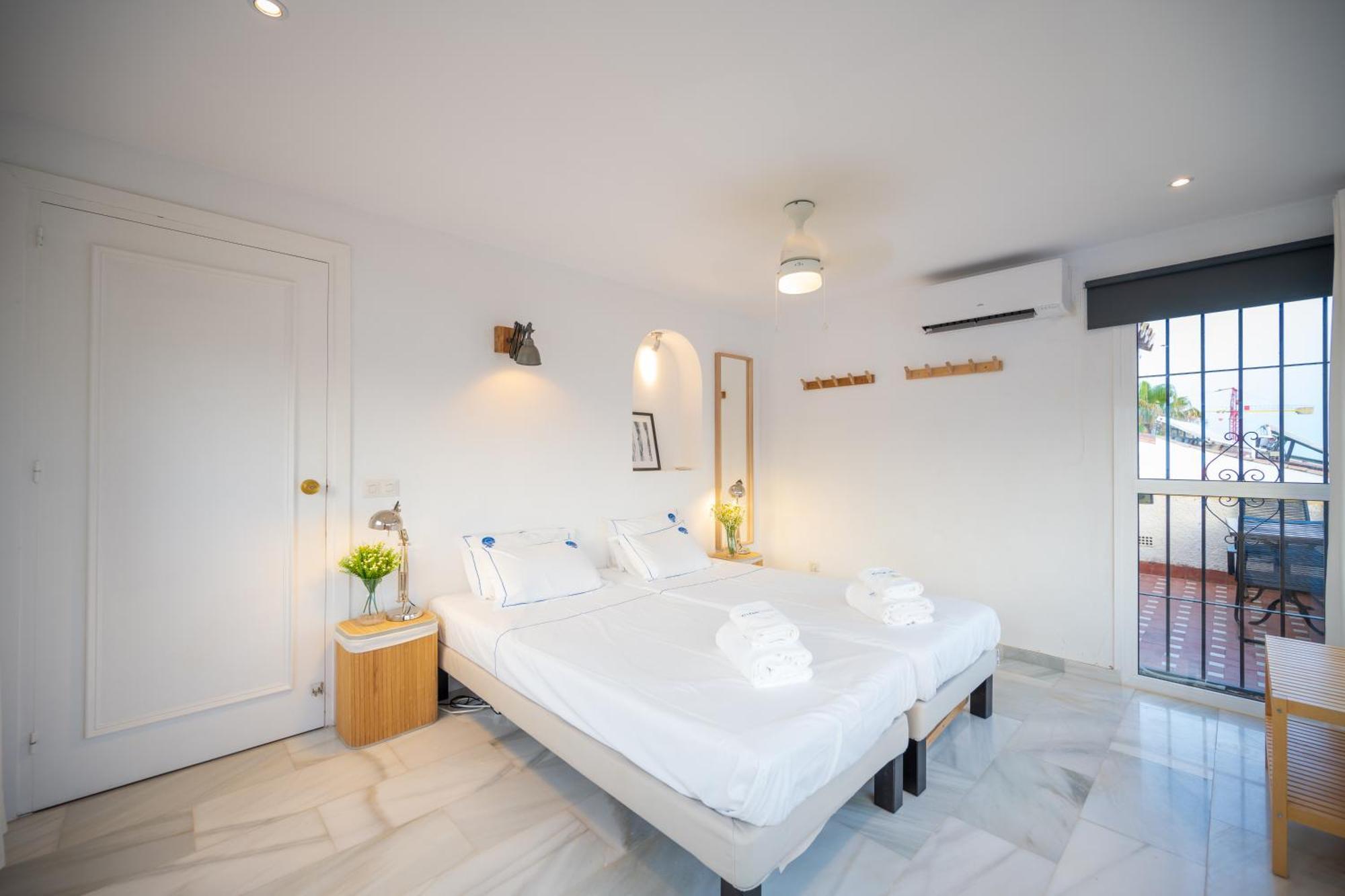 Typical Beach House Las Chapas Playa With Heated Pool Marbella Ngoại thất bức ảnh