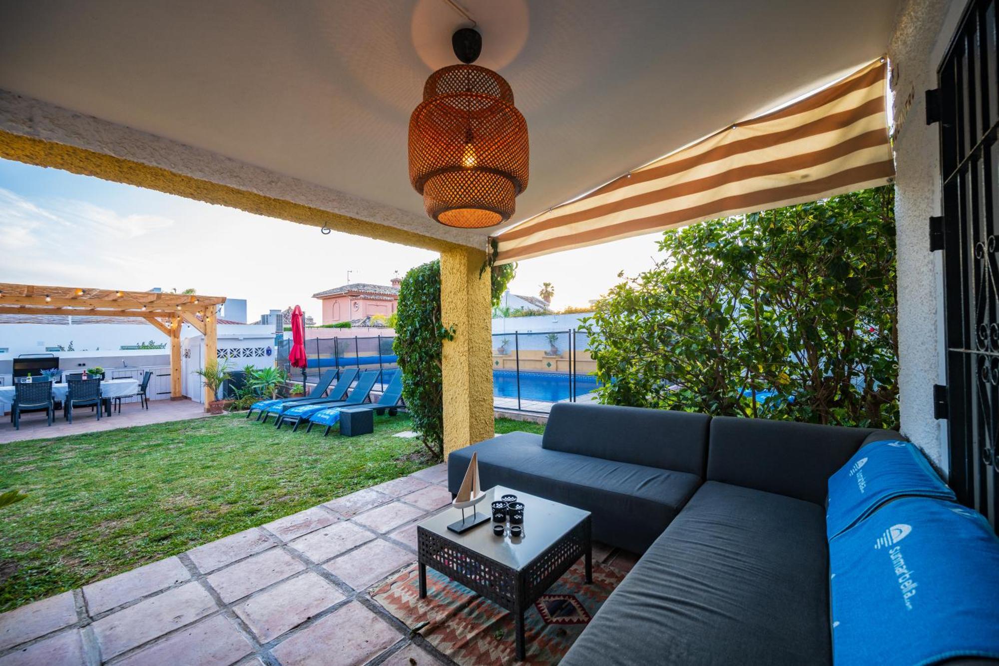 Typical Beach House Las Chapas Playa With Heated Pool Marbella Ngoại thất bức ảnh