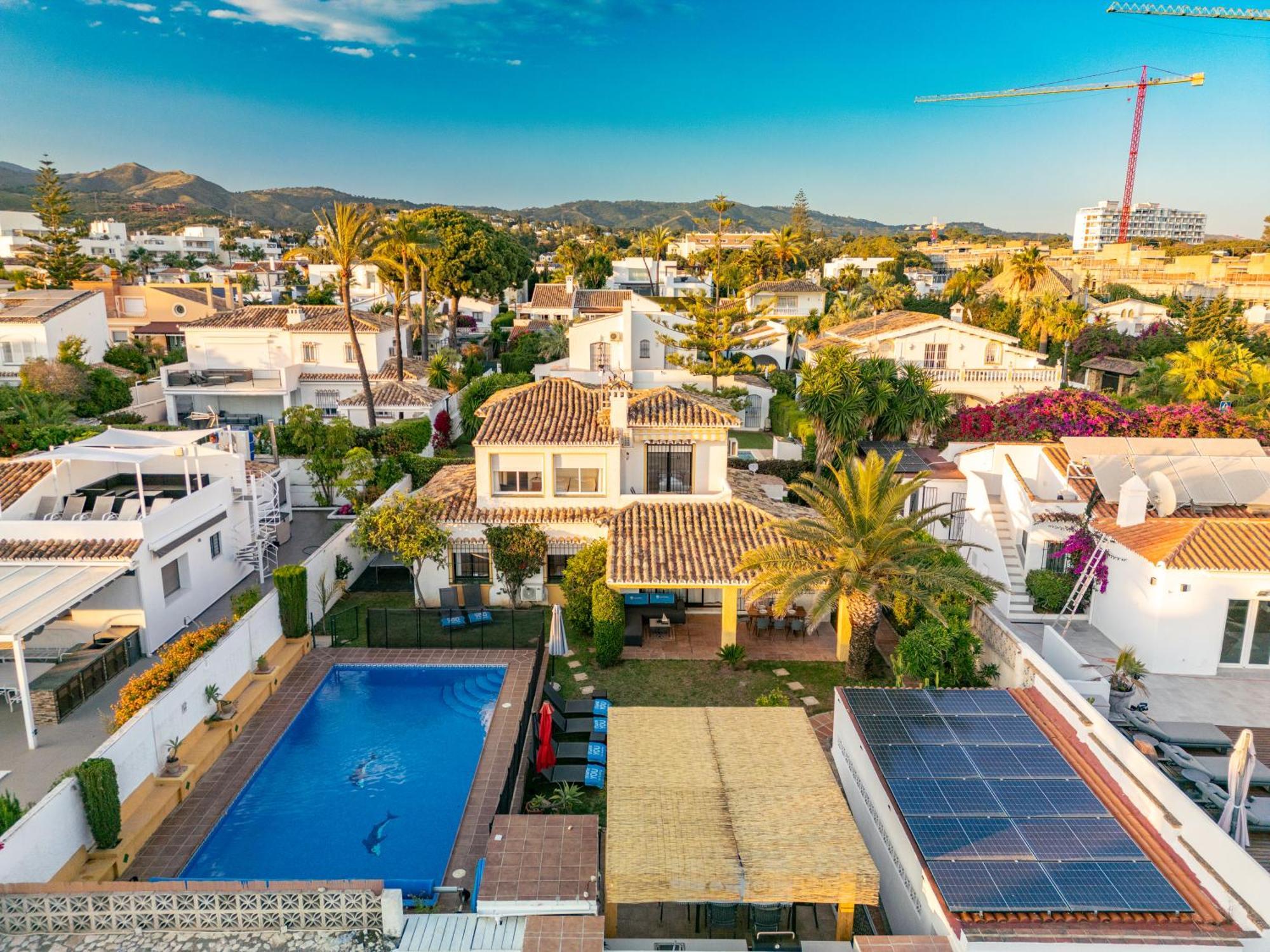 Typical Beach House Las Chapas Playa With Heated Pool Marbella Ngoại thất bức ảnh